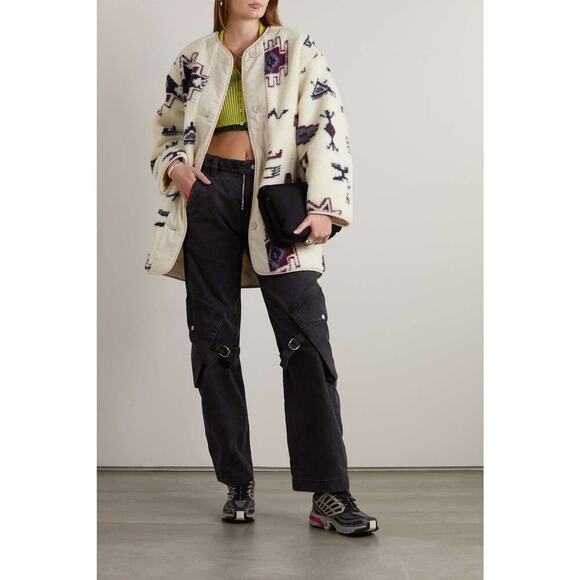 Fleece Cream and Red Patterned Jacket
Isabel Marant Inspired - Picture 3 of 13